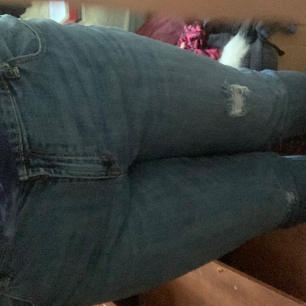 Jeans ripped